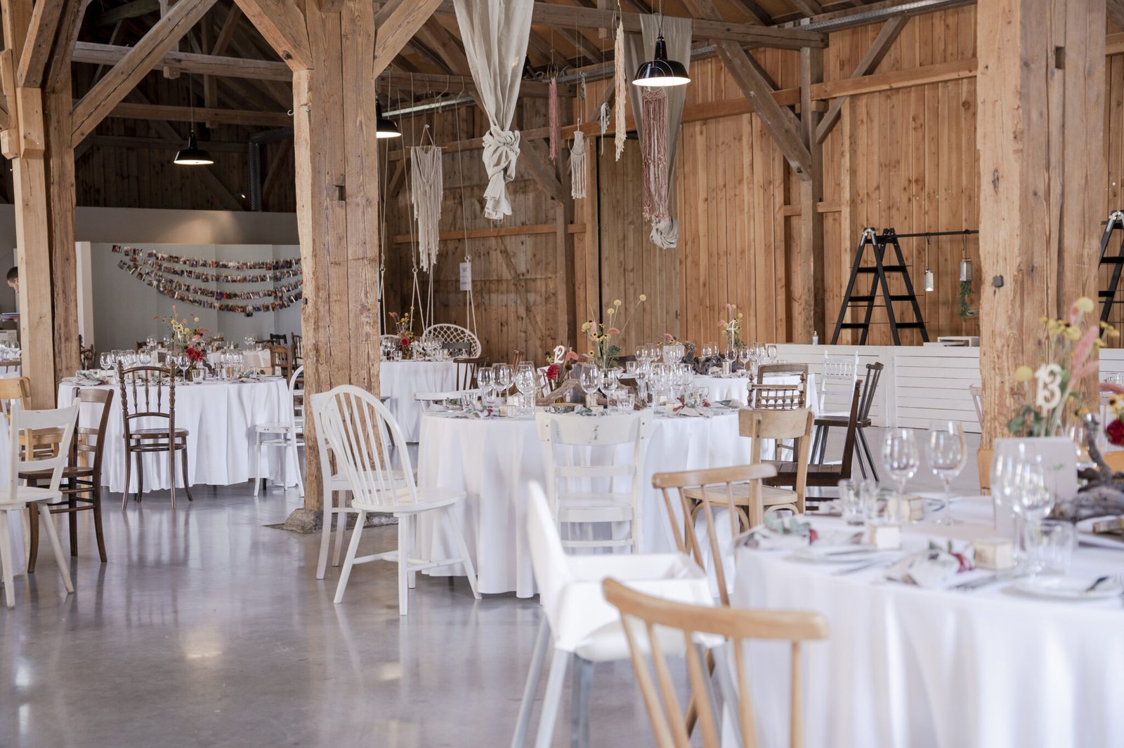 Salle de réception décorée